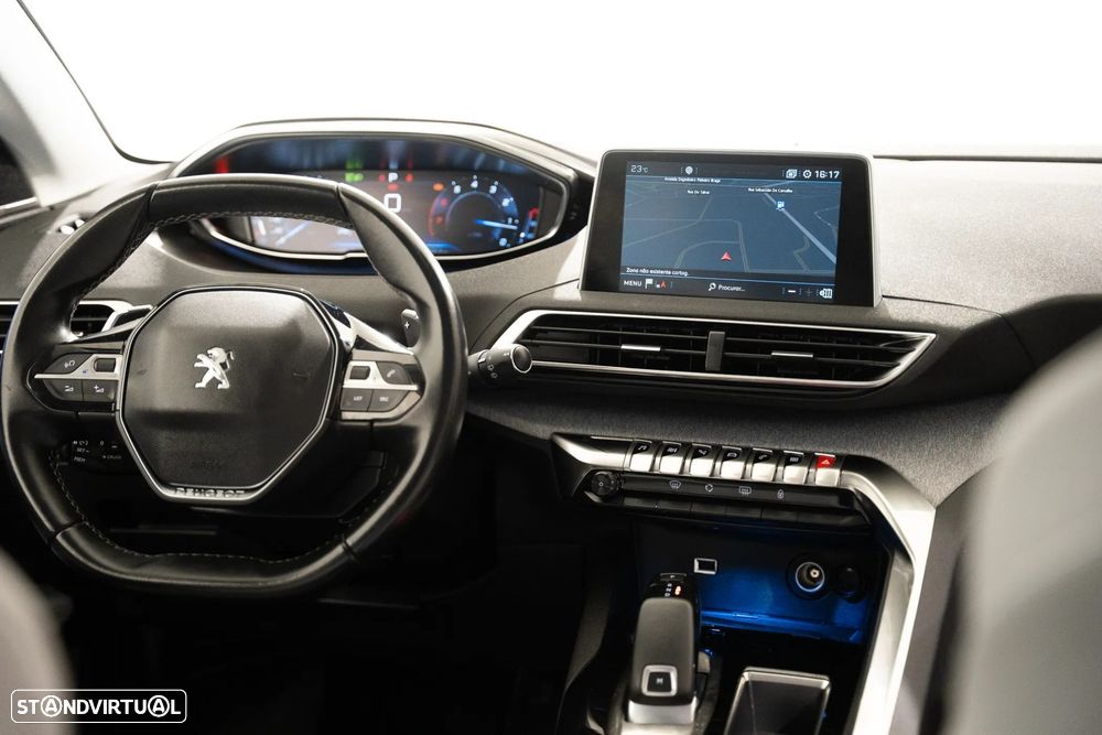 Peugeot 5008 1.2 PureTech Allure EAT8 - 10