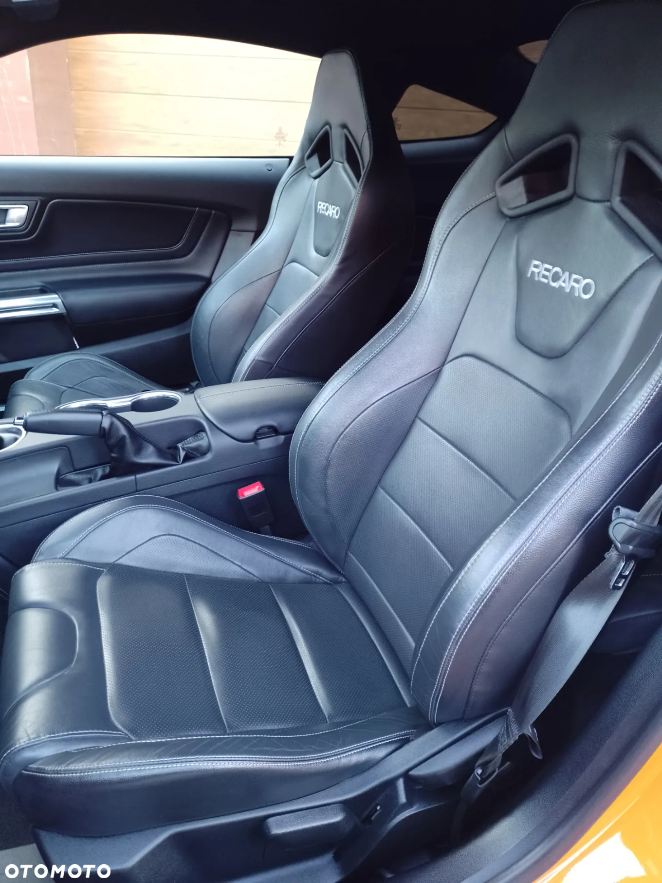 Ford Mustang - 20