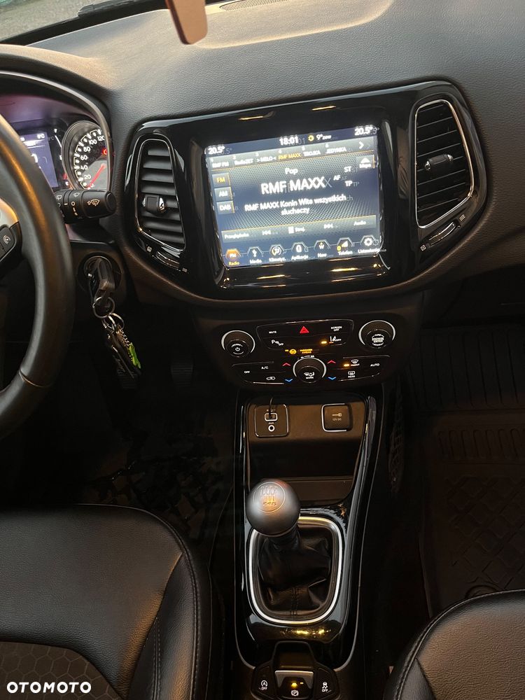 Jeep Compass 1.4 TMair Night Eagle FWD S&S - 12