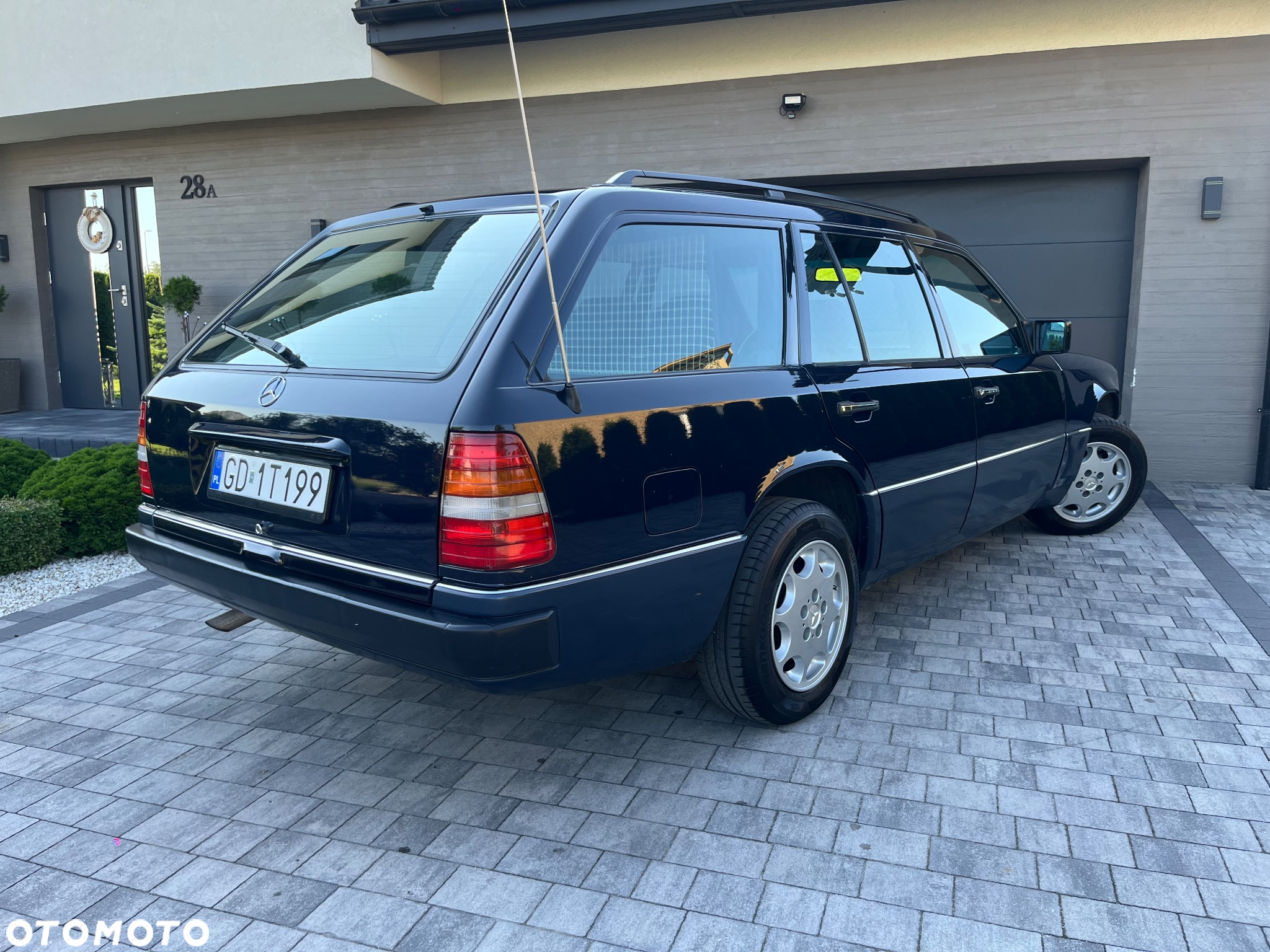 Mercedes-Benz W124 (1984-1993) - 12
