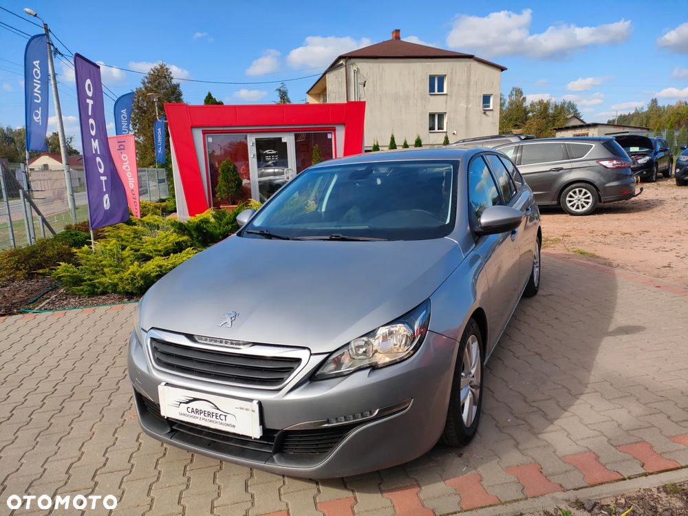 Peugeot 308 1.6 BlueHDi Style S&S - 1
