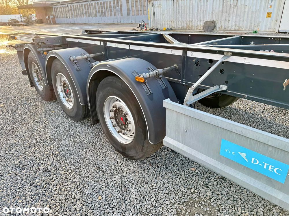 D-TEC D-TEC CC-20/30 ADR /SAF/LIFT /Y WŁAŚCICIEL/ - 24