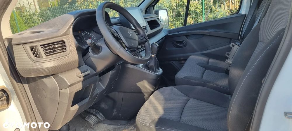 Renault Trafic - 9