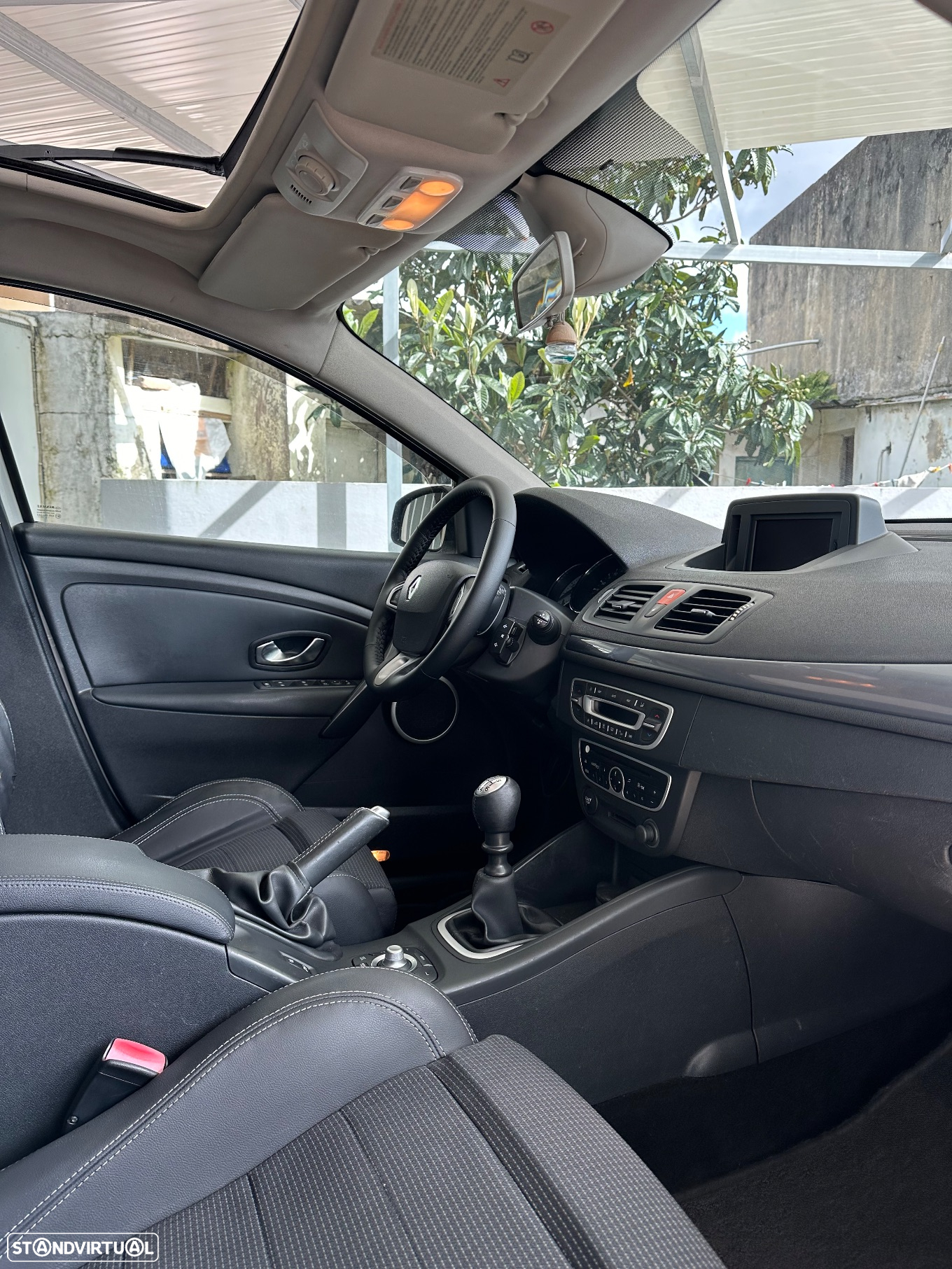 Renault Mégane Sport Tourer 1.5 dCi GT Line - 26
