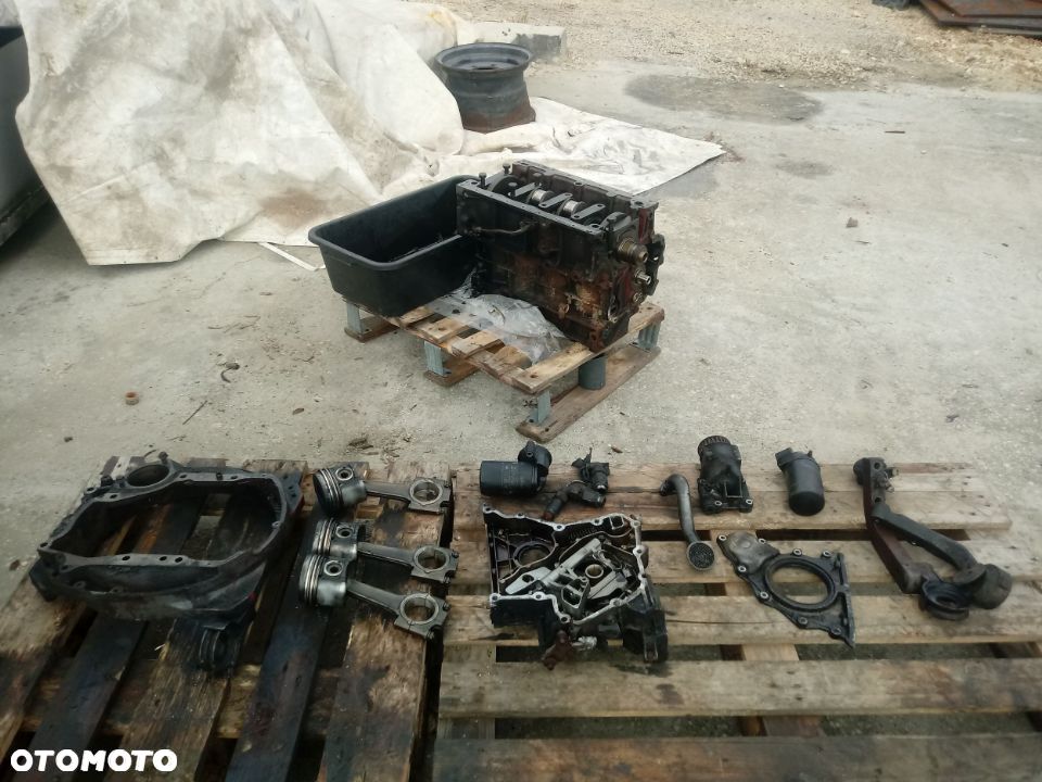 Silnik Deutz BF4 1011 Na części - 1