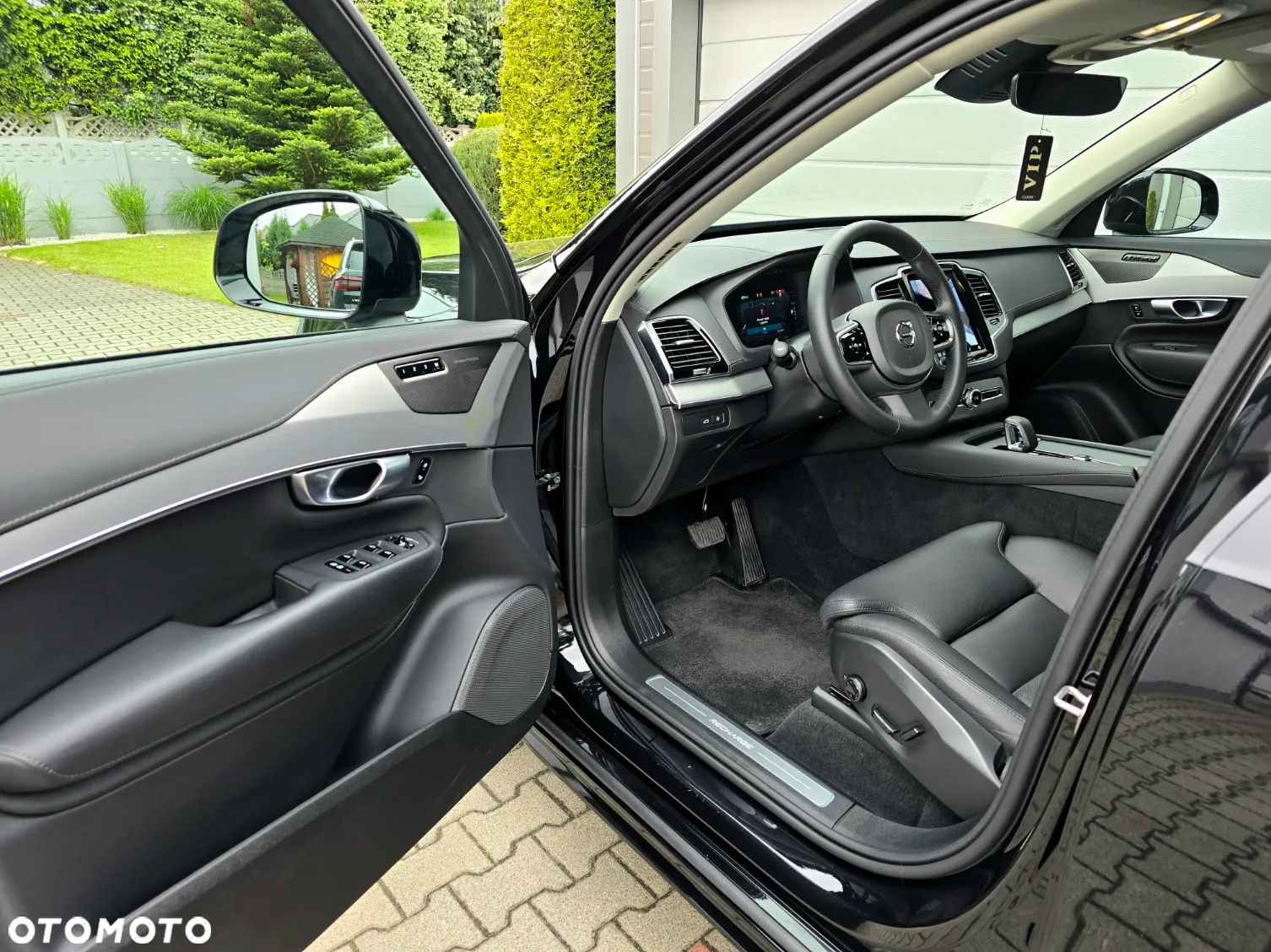 Volvo XC 60 T8 AWD Plug-in Hybrid Plus Dark - 7