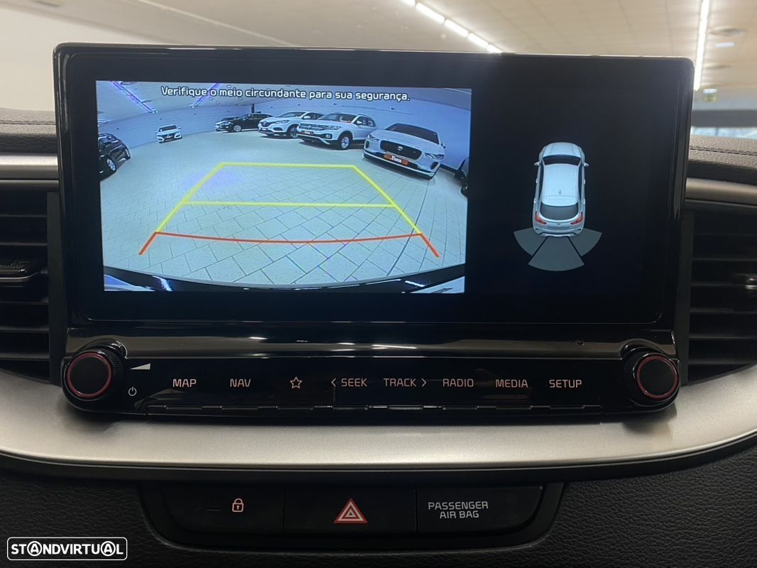 Kia XCeed 1.0 T-GDI Dynamic - 24