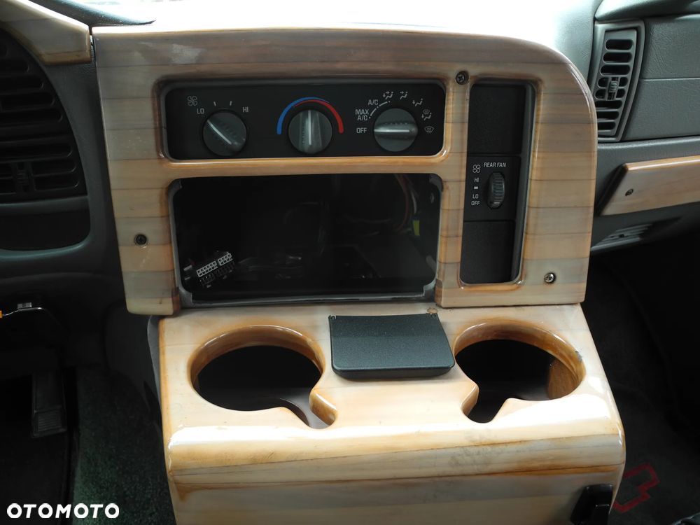 Chevrolet Astro 4.3i V6 - 9