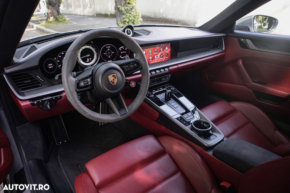 Porsche 911 Carrera 4S PDK - 6