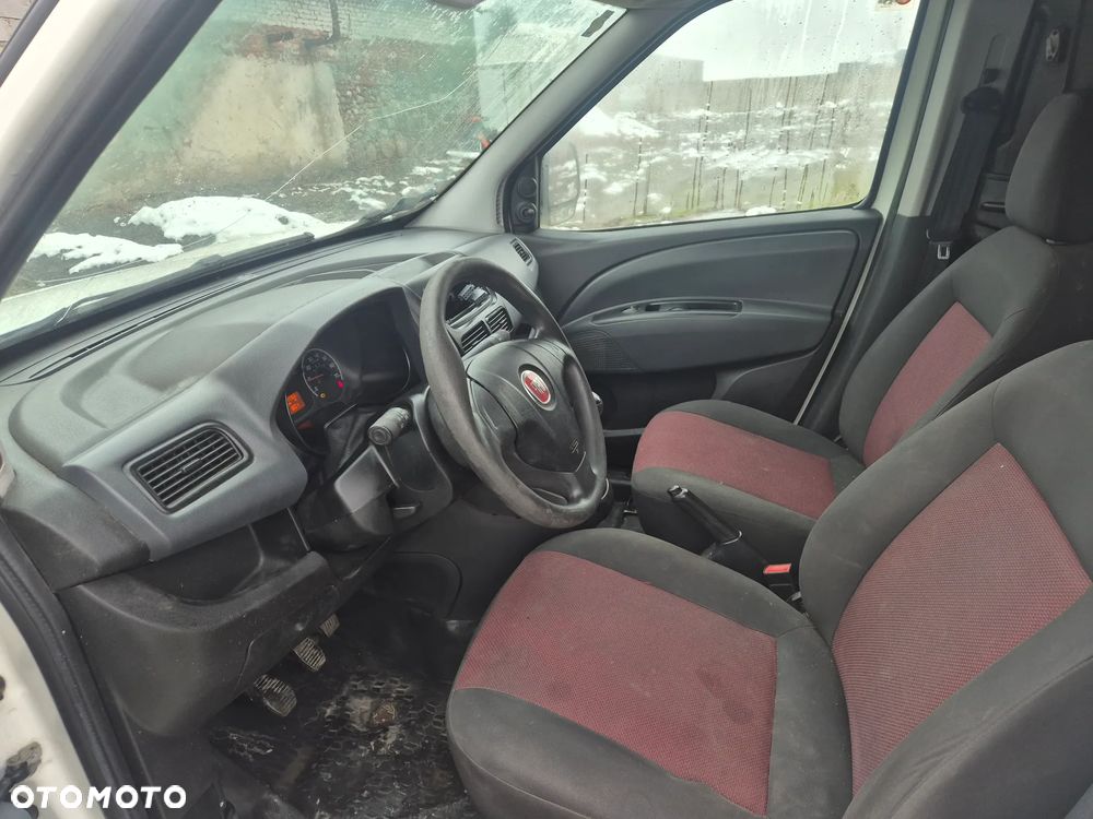 Fiat Doblo - 12