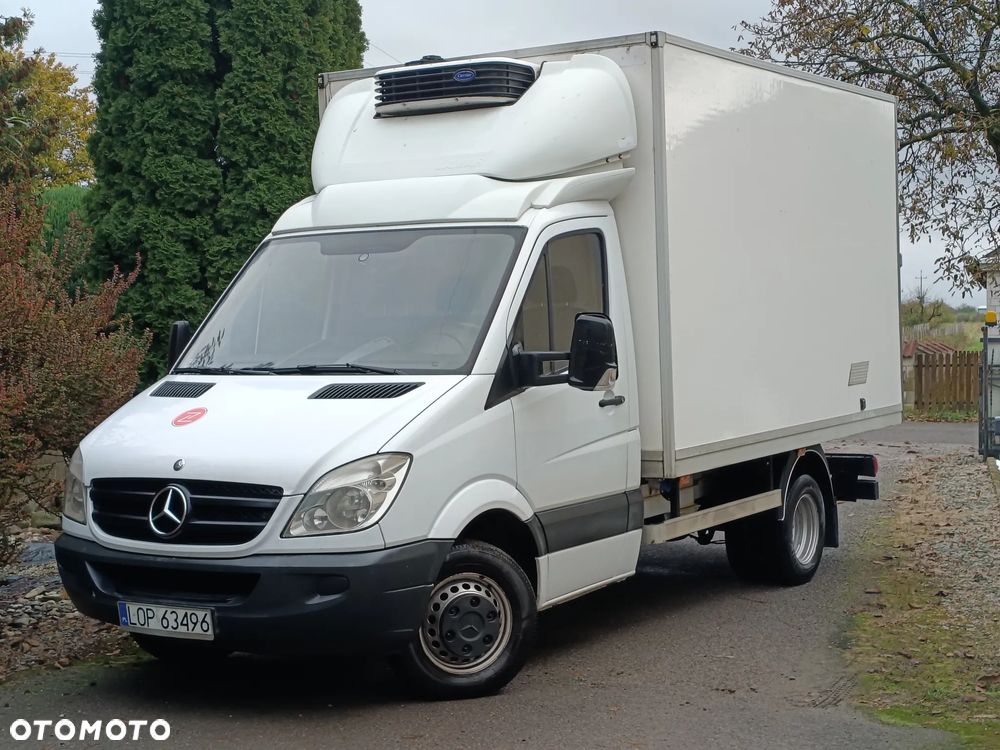 Mercedes-Benz Sprinter - 15