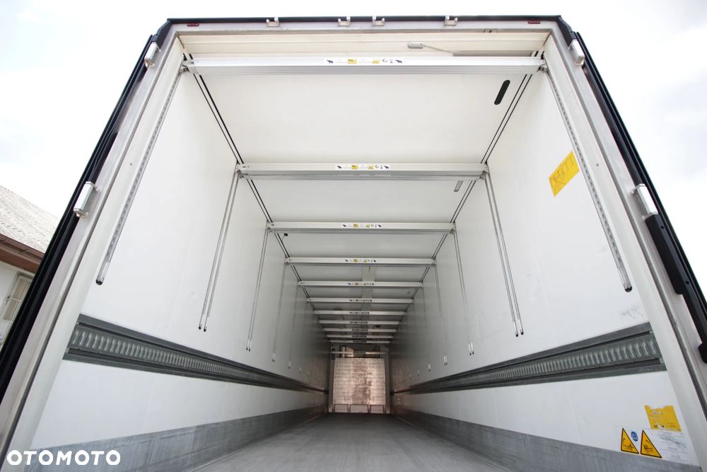Schmitz Cargobull FP 60 V7 Thermo King SLXi 300 / DOPPELSTOCK / ŚCIANA 7 CM / - 27
