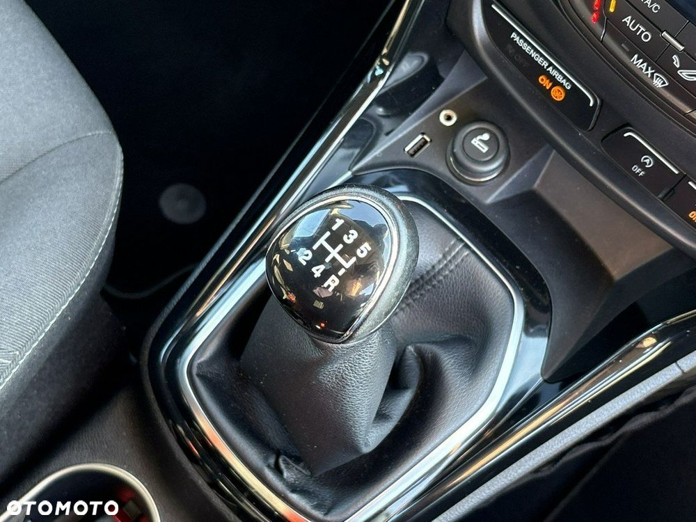 Ford B-MAX 1.0 EcoBoost Titanium - 19