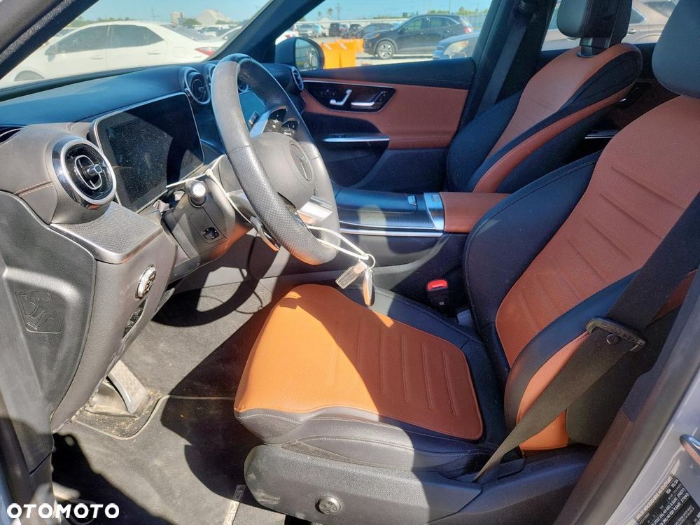 Mercedes-Benz GLC 300 4Matic 9G-TRONIC - 8