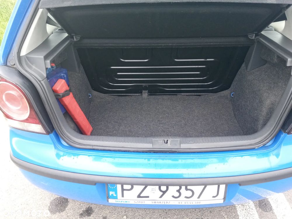 Volkswagen Polo - 9