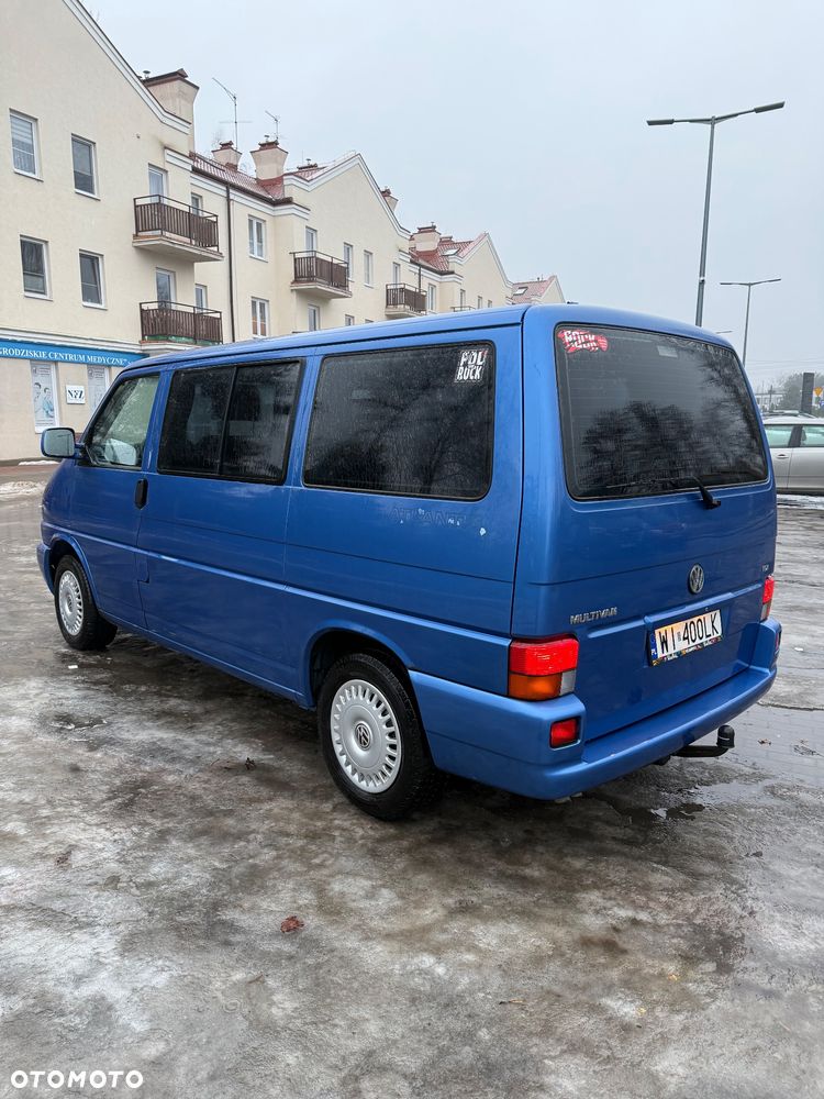 Volkswagen Multivan - 6