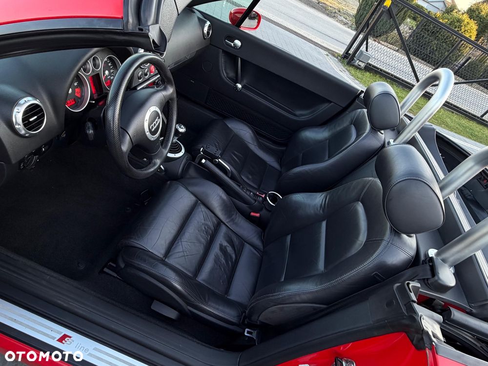 Audi TT Roadster 1.8 T - 22