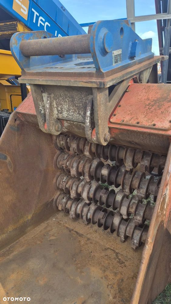 Caterpillar -HANER BAUMASCHINEN SEPARATOR/ŁYŻKA PRZESIEWAJĄCA , ROZDRABNIAJĄCA - 19