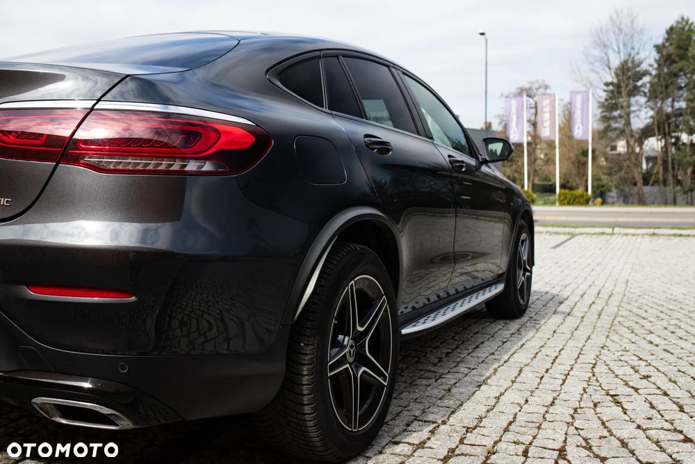 Mercedes-Benz GLC 220 d 4Matic 9G-TRONIC AMG Line Plus - 8