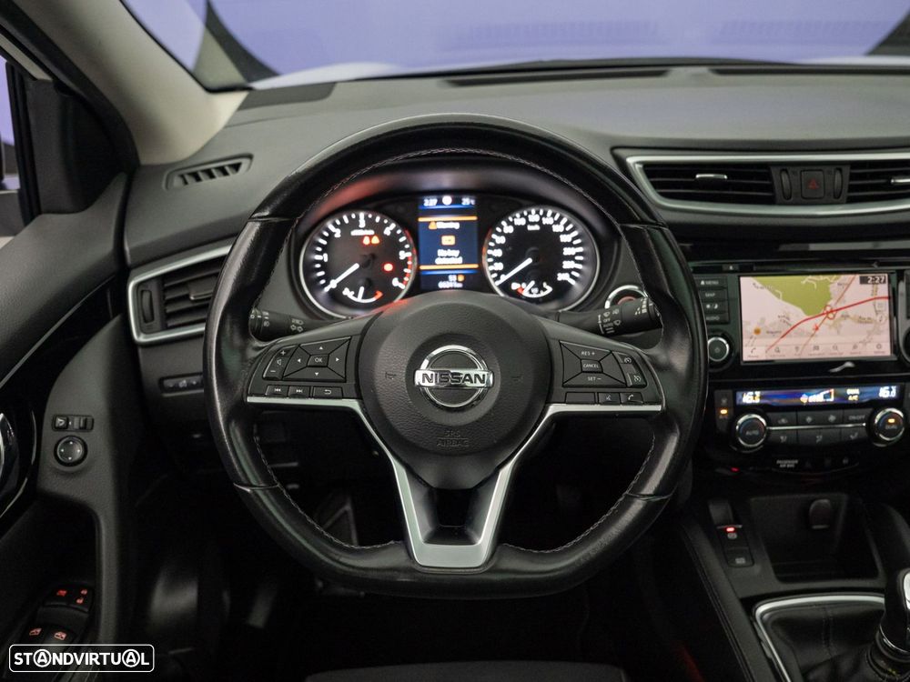 Nissan Qashqai 1.5 dCi N-Connecta - 15