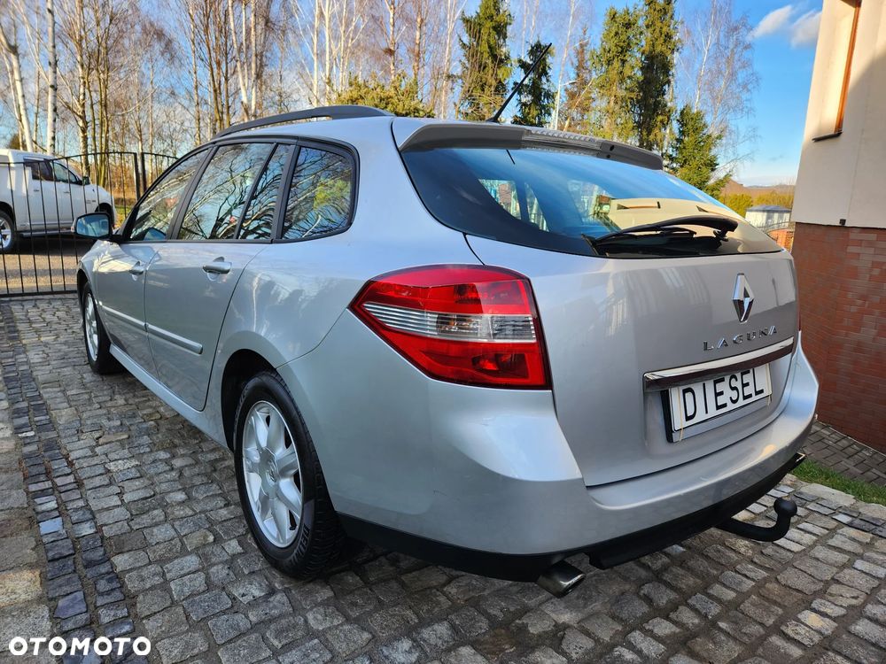 Renault Laguna - 16