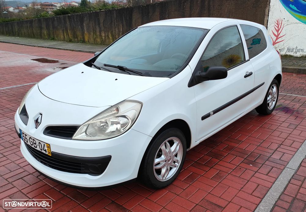 Renault Clio 1.5 dCi Dynamique - 1