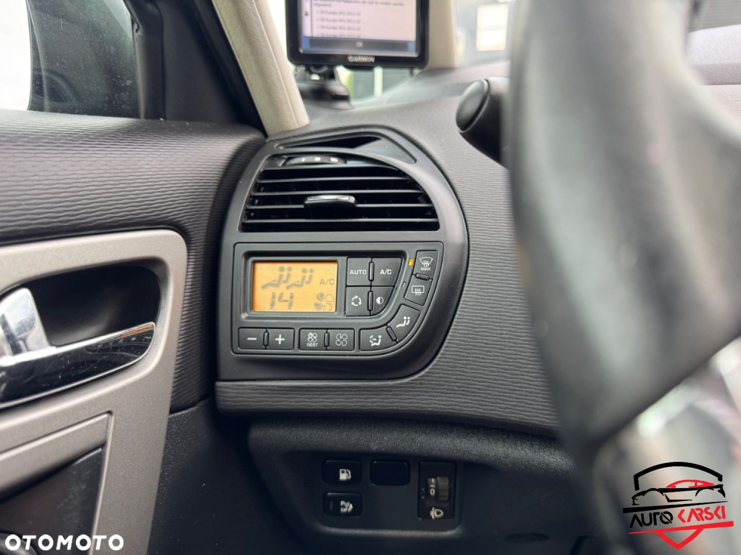 Citroën C4 Picasso - 26