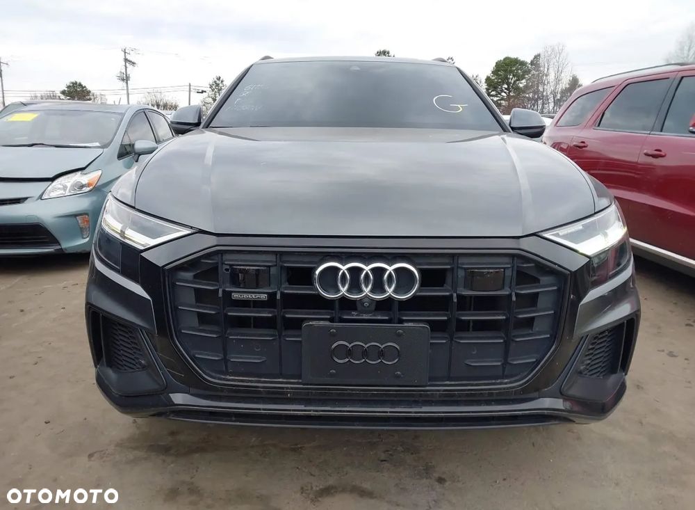Audi Q8 - 2