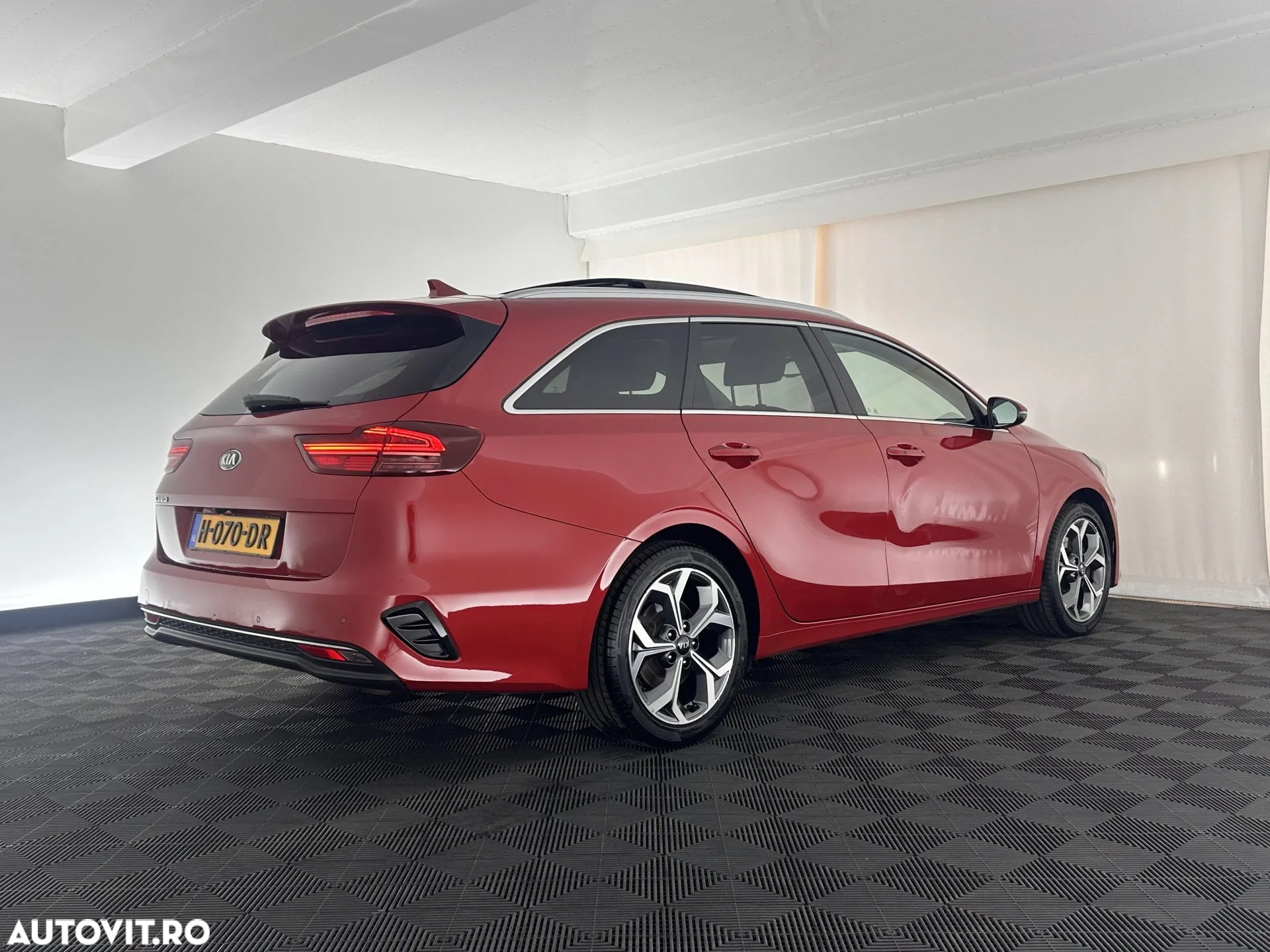 Kia Ceed 1.4 T-GDI 7DCT GT Line - 2