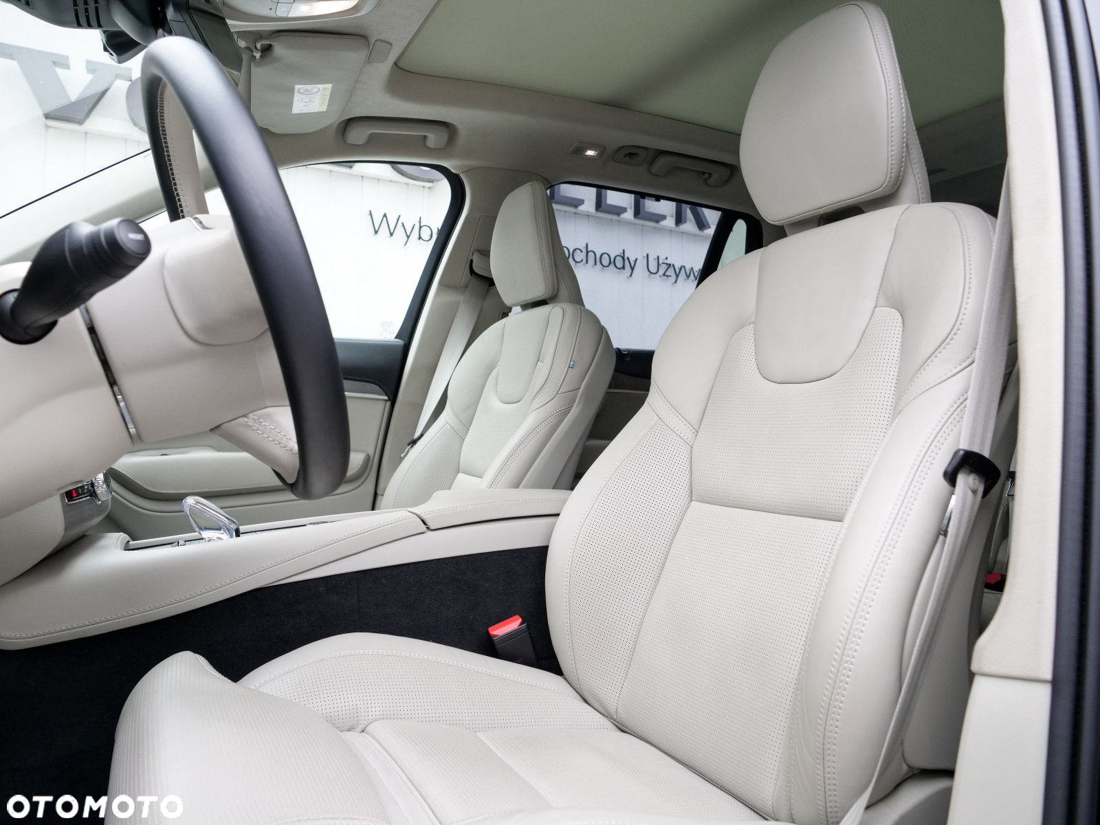 Volvo XC 90 - 13