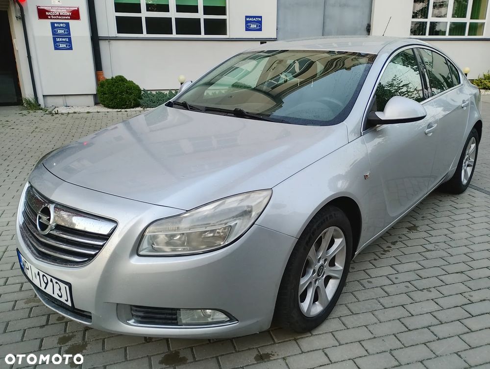 Opel Insignia 2.0 CDTI - 9