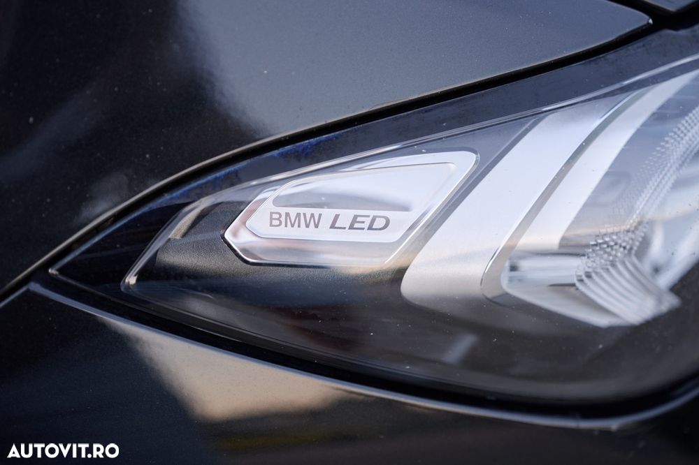 BMW Seria 3 320d Aut. M Sport - 14