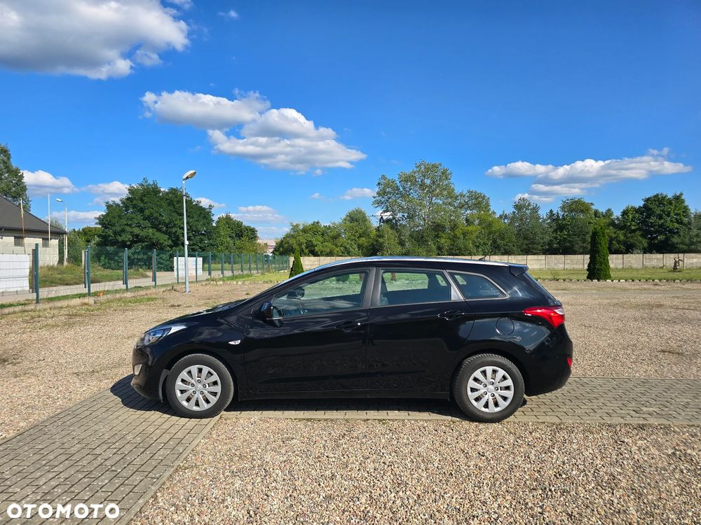 Hyundai i30 blue 1.4 Classic - 9