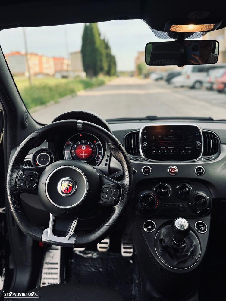 Abarth 595 1.4 T-Jet Pista 3.0 - 5