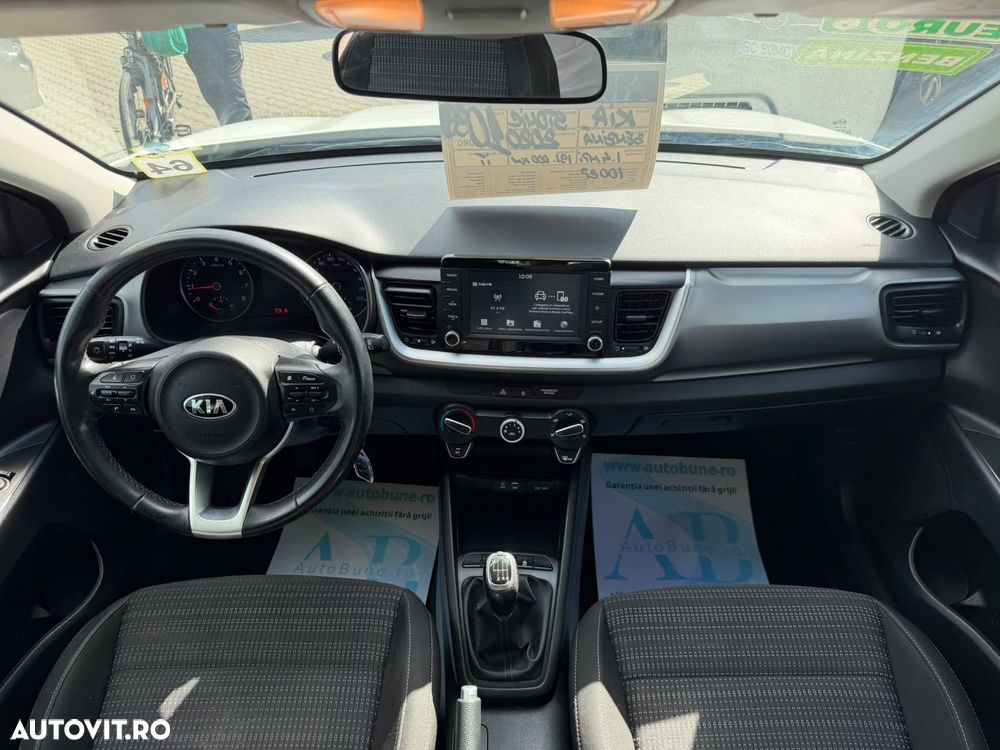 Kia Stonic 1.4 GSL Trend - 10