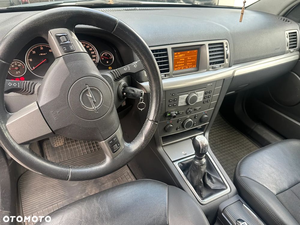 Opel Vectra 1.9 CDTI Elegance - 2