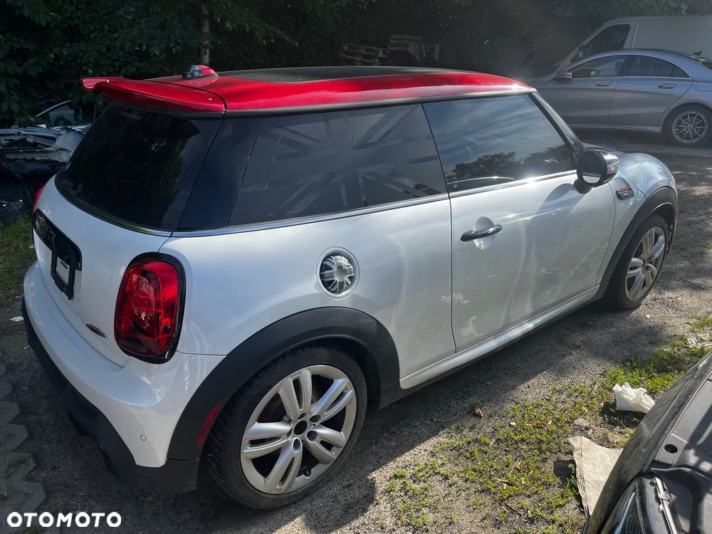 MINI John Cooper Works - 2