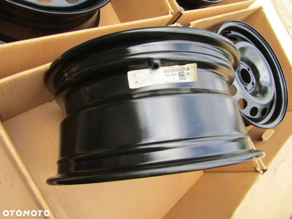 4x NOWE Felgi 16 Citroen Jumpy IV Berlingo III Peugeot Expert Partner Toyota Proace Pro Ace 407 308 7 j 5x108 ET46 - 13