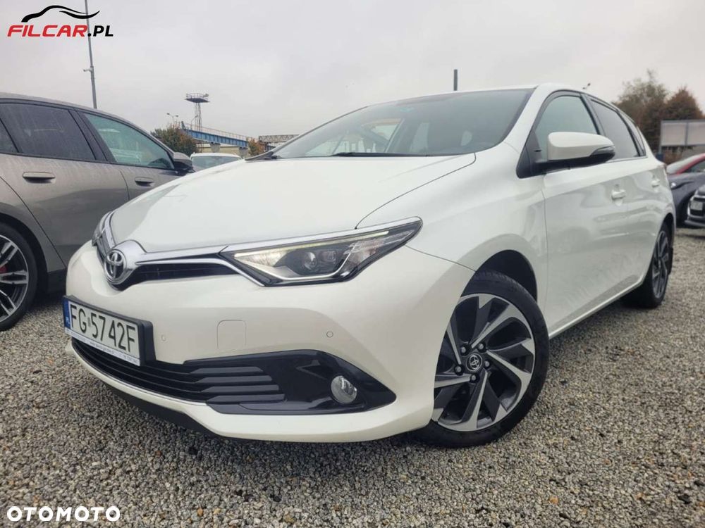 Toyota Auris - 2