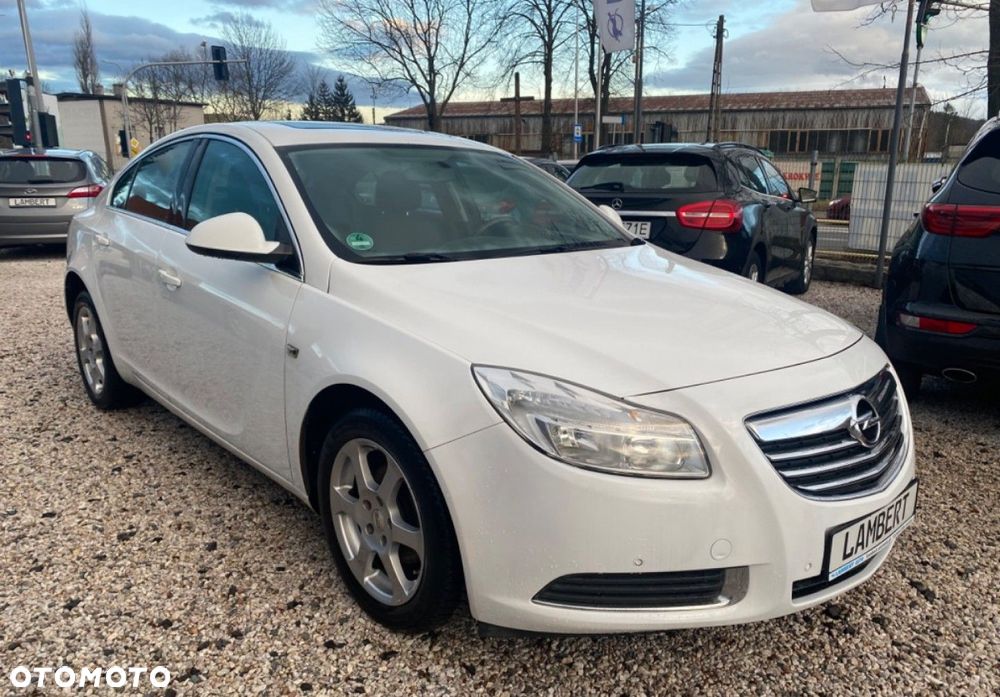 Opel Insignia - 2