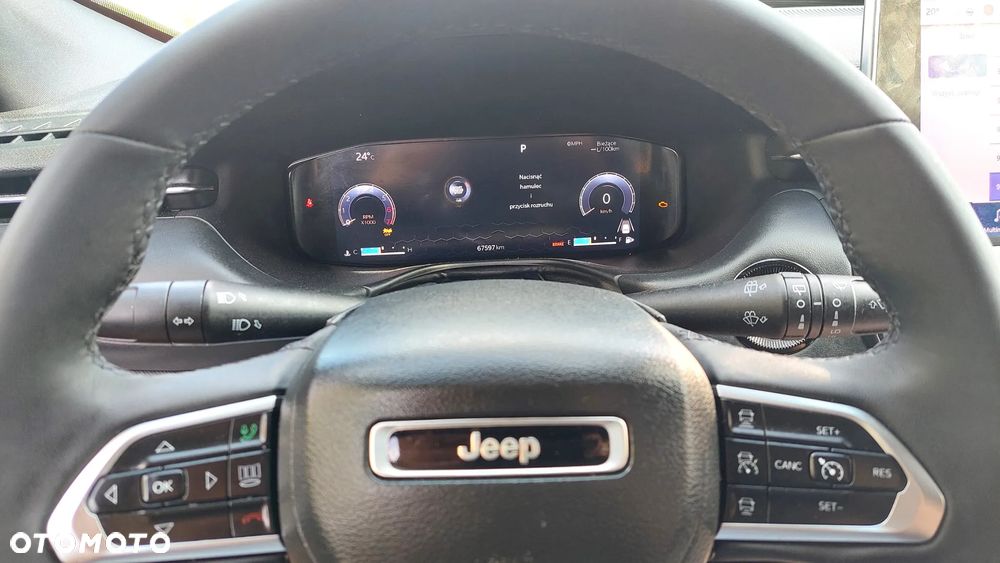 Jeep Compass - 28