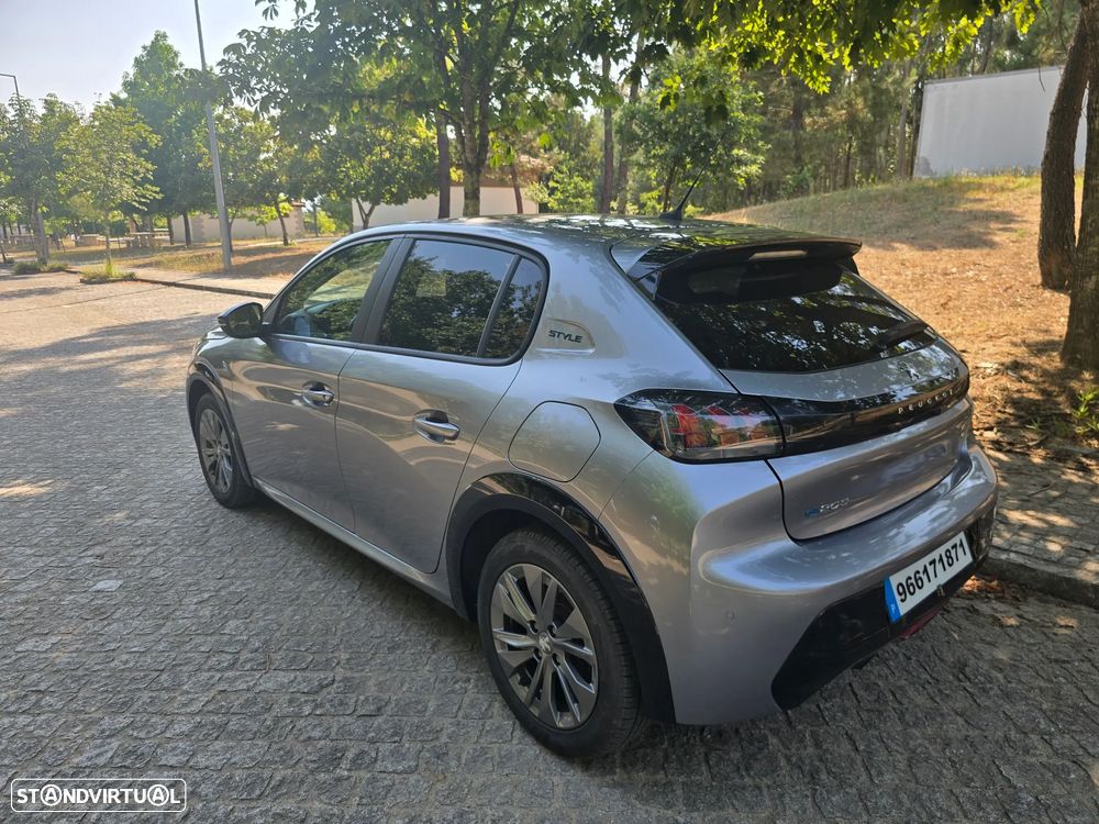 Peugeot e-208 50 kWh SE Style - 10