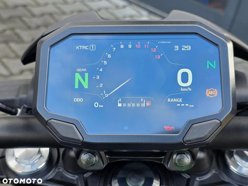 Kawasaki Z 650 - 15