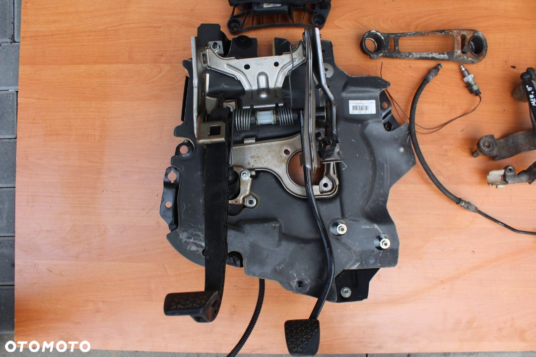 PRZEKŁADKA EASYTRONIC NA MANUAL OPEL MERIVA A EUROPA - 10