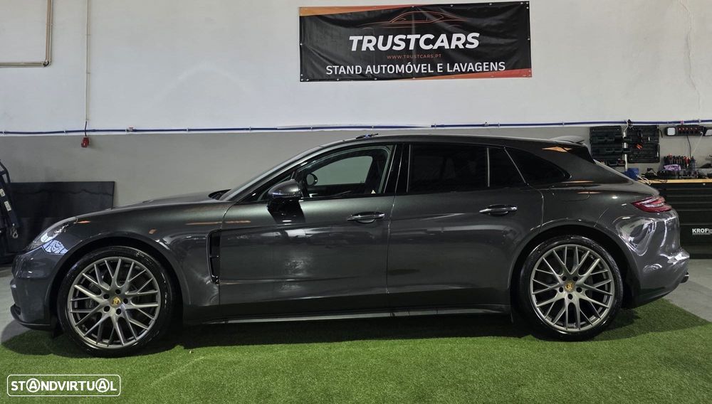 Porsche Panamera 4 E-Hybrid Executive - 3