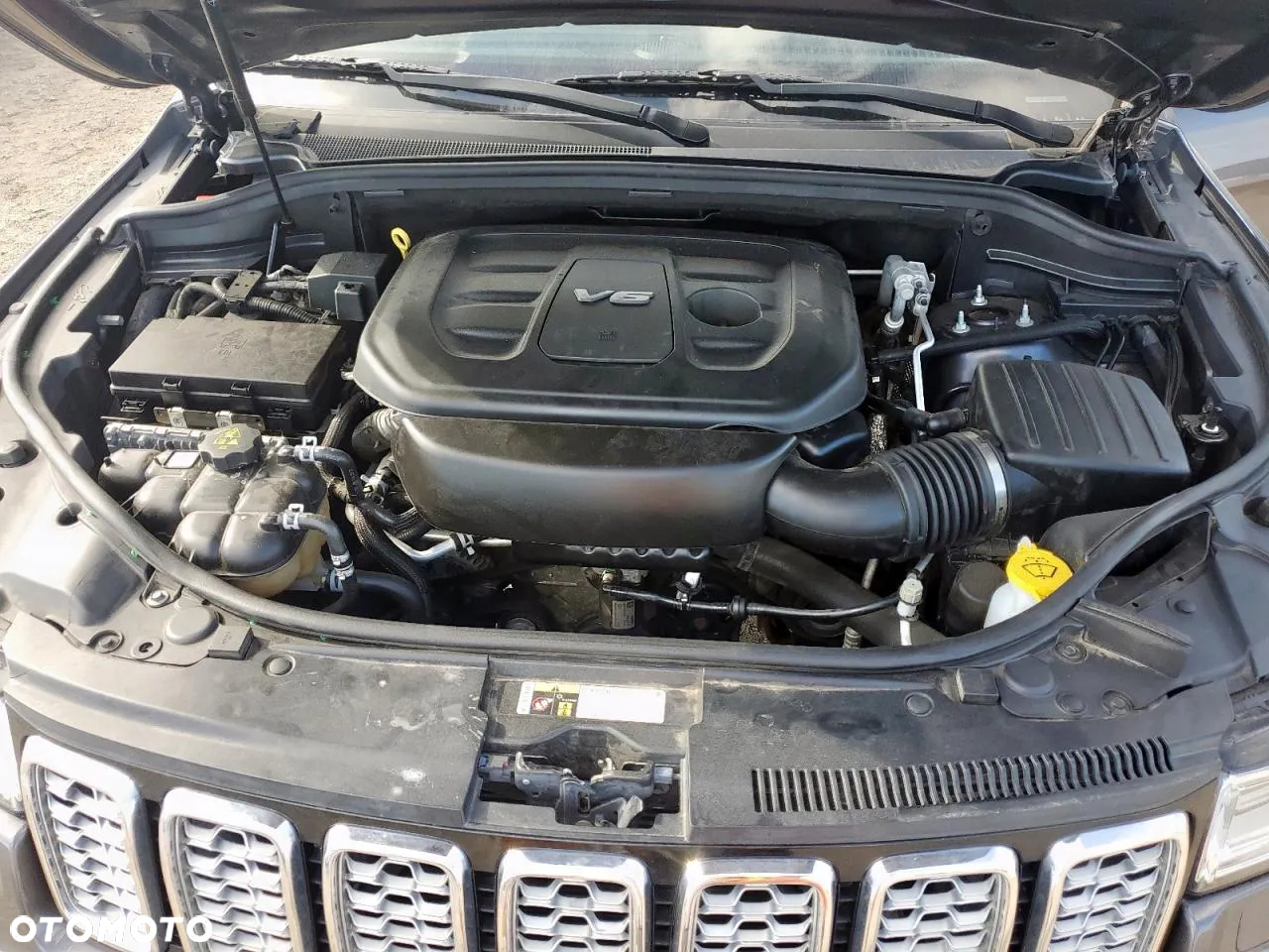 Jeep Grand Cherokee 3.6 V6 Summit - 11