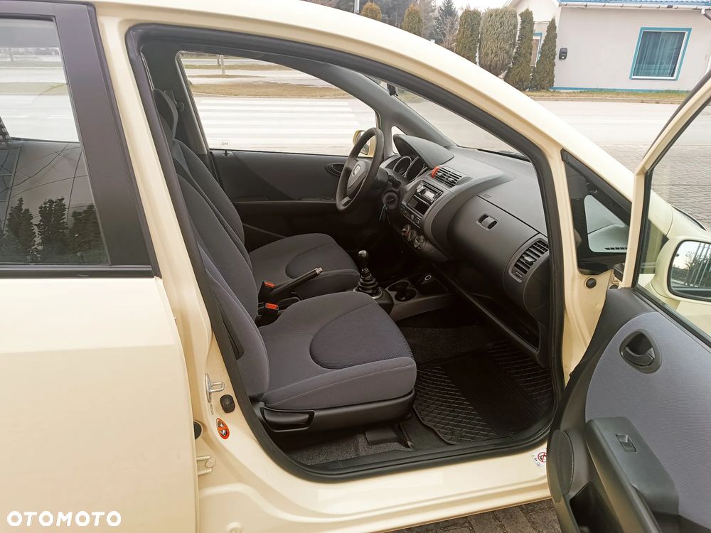 Honda Jazz 1.4 ES - 17