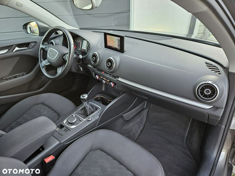 Audi A3 Sportback - 7