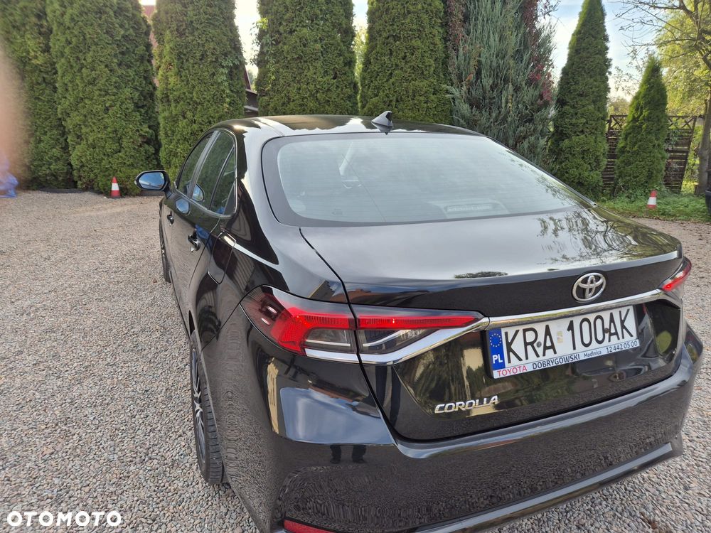 Toyota Corolla - 12