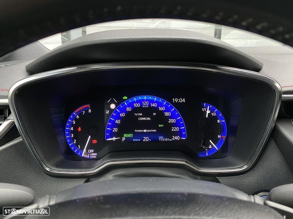 Toyota Corolla 2.0 Hybrid Exclusive - 26